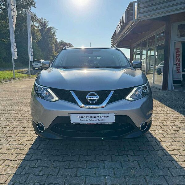 Nissan Qashqai Tekna 1.6 dCi DPF 4x2 Navi Sitzheizung 96 kW (1.. .