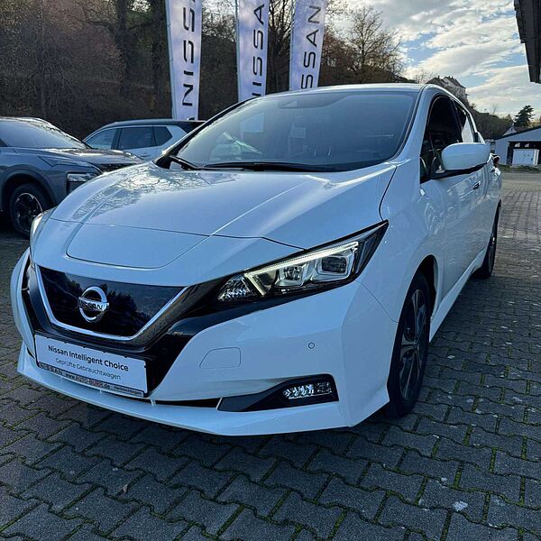 Nissan Leaf N-Connecta LED Paket Klima Navi 110 kW (150 PS). ..