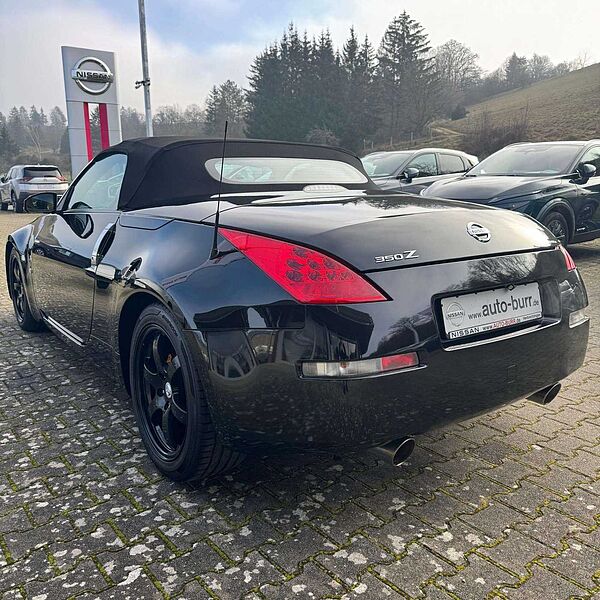 Nissan 350Z Roadster Pack Original 313PS /Navi/ Bluetooth 2.. .